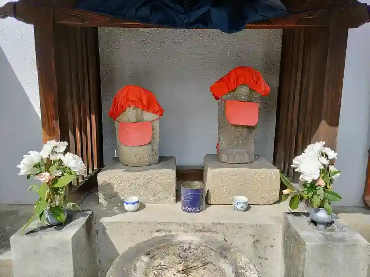 西定寺の地蔵