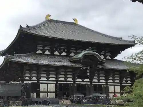 東大寺の本殿