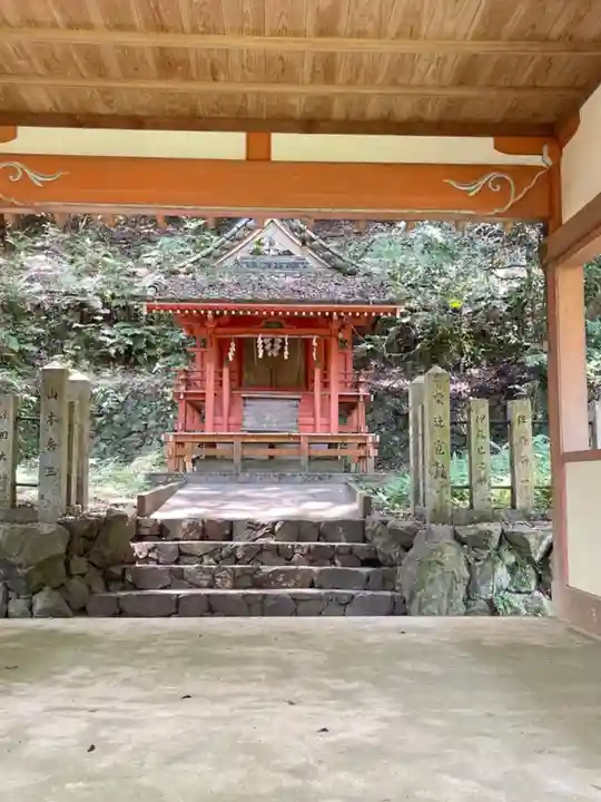 小烏神社(若山神社境内摂社)の本殿・本堂