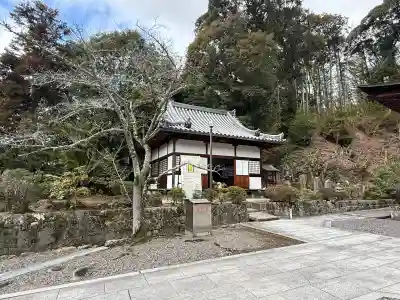 長弓寺の{uncategorized: "未分類", other: "その他", undefined: "問題あり", building: "その他建物", grave: "お墓", sacred_gate: "鳥居", guardian: "狛犬", statue: "像", buddha: "仏像", history: "歴史", nature: "自然", garden: "庭園", animal: "動物", pagoda: "塔", temizu: "手水舎", mountain_gate: "山門・神門", sanctuary: "本殿・本堂", subordinate: "末社・摂社", art: "芸術", scenery: "景色", jizo: "地蔵", ema: "絵馬", goshuin: "御朱印", omikuji: "おみくじ", items: "授与品その他", amulet: "お守り", goshuincho: "御朱印帳", eats: "食事", festival: "お祭り", votive_dance: "神楽", shichigosan: "七五三参", wedding: "結婚式", experience: "体験その他", initially: "初詣", around: "周辺", anti_infection: "感染症対策"}