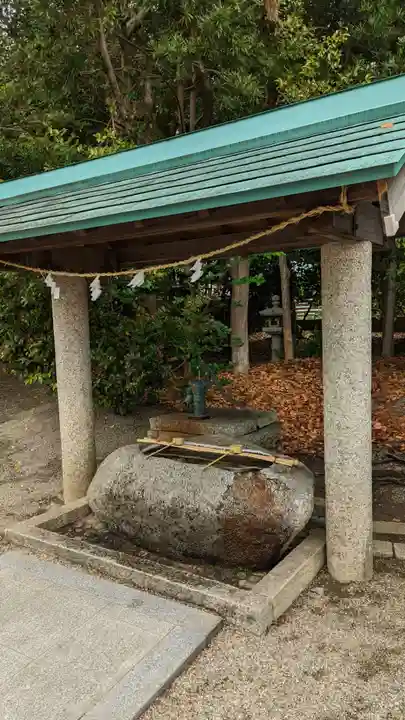 花岡神社の手水舎