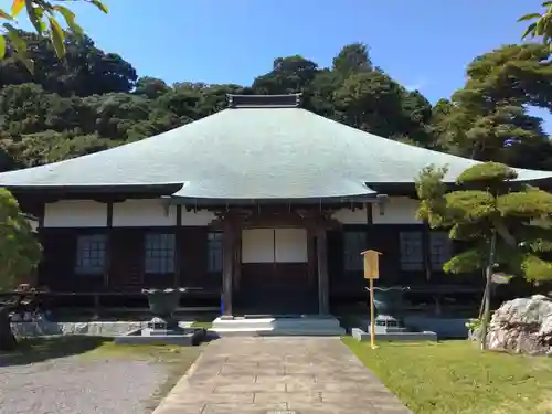 新善光寺の本殿・本堂