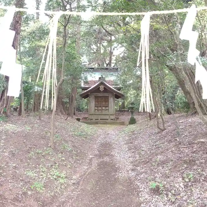 坂戸神社の本殿・本堂