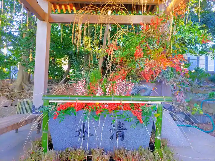 東海市熊野神社の手水舎