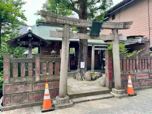 於咲稲荷神社・波除（浪除）稲荷神社(東京都)