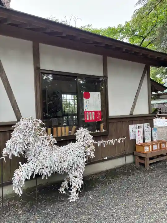 玉前神社の{uncategorized: "未分類", other: "その他", undefined: "問題あり", building: "その他建物", grave: "お墓", sacred_gate: "鳥居", guardian: "狛犬", statue: "像", buddha: "仏像", history: "歴史", nature: "自然", garden: "庭園", animal: "動物", pagoda: "塔", temizu: "手水舎", mountain_gate: "山門・神門", sanctuary: "本殿・本堂", subordinate: "末社・摂社", art: "芸術", scenery: "景色", jizo: "地蔵", ema: "絵馬", goshuin: "御朱印", omikuji: "おみくじ", items: "授与品その他", amulet: "お守り", goshuincho: "御朱印帳", eats: "食事", festival: "お祭り", votive_dance: "神楽", shichigosan: "七五三参", wedding: "結婚式", experience: "体験その他", initially: "初詣", around: "周辺", anti_infection: "感染症対策"}