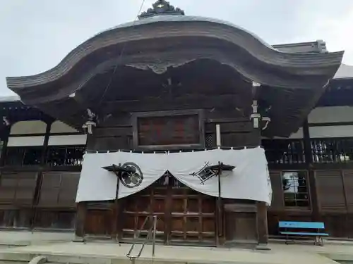 長松寺の本殿・本堂