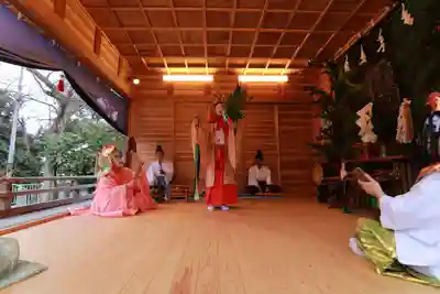 日吉神社の神楽