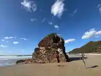 稲佐の浜 弁天島(島根県)