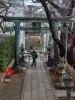 市谷亀岡八幡宮の鳥居