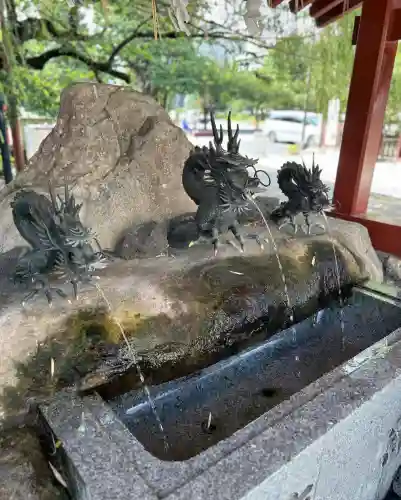 浅草神社の手水舎