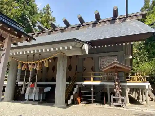 天照御祖神社の本殿