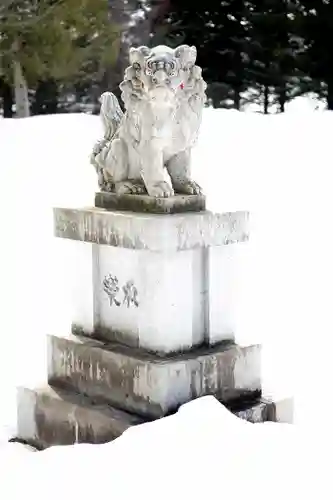 東藻琴神社の狛犬