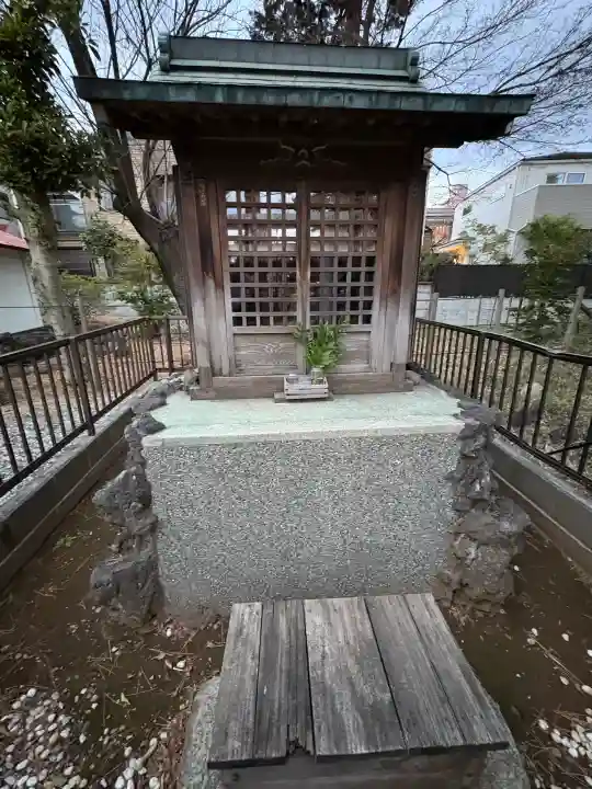 駒留八幡神社の{uncategorized: "未分類", other: "その他", undefined: "問題あり", building: "その他建物", grave: "お墓", sacred_gate: "鳥居", guardian: "狛犬", statue: "像", buddha: "仏像", history: "歴史", nature: "自然", garden: "庭園", animal: "動物", pagoda: "塔", temizu: "手水舎", mountain_gate: "山門・神門", sanctuary: "本殿・本堂", subordinate: "末社・摂社", art: "芸術", scenery: "景色", jizo: "地蔵", ema: "絵馬", goshuin: "御朱印", omikuji: "おみくじ", items: "授与品その他", amulet: "お守り", goshuincho: "御朱印帳", eats: "食事", festival: "お祭り", votive_dance: "神楽", shichigosan: "七五三参", wedding: "結婚式", experience: "体験その他", initially: "初詣", around: "周辺", anti_infection: "感染症対策"}
