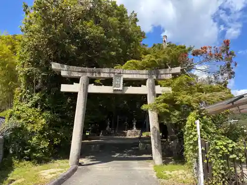 木の元八幡神社の鳥居