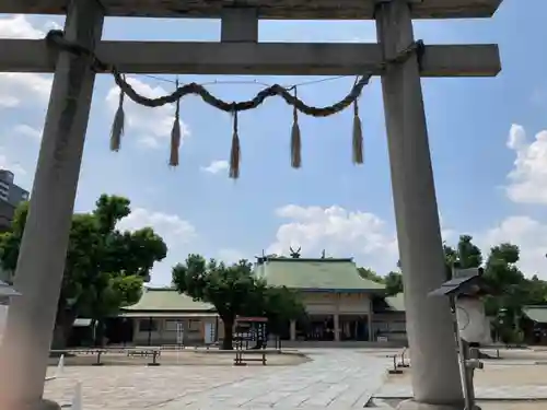 難波大社　生國魂神社の鳥居