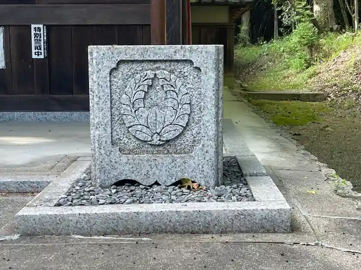 菟上耳利神社(三重県)