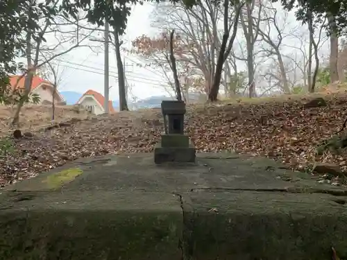 酒折宮の末社・摂社