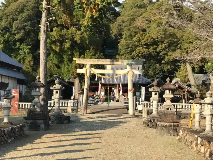 村國神社の鳥居