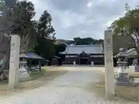 伊勢久留麻神社の{uncategorized: "未分類", other: "その他", undefined: "問題あり", building: "その他建物", grave: "お墓", sacred_gate: "鳥居", guardian: "狛犬", statue: "像", buddha: "仏像", history: "歴史", nature: "自然", garden: "庭園", animal: "動物", pagoda: "塔", temizu: "手水舎", mountain_gate: "山門・神門", sanctuary: "本殿・本堂", subordinate: "末社・摂社", art: "芸術", scenery: "景色", jizo: "地蔵", ema: "絵馬", goshuin: "御朱印", omikuji: "おみくじ", items: "授与品その他", amulet: "お守り", goshuincho: "御朱印帳", eats: "食事", festival: "お祭り", votive_dance: "神楽", shichigosan: "七五三参", wedding: "結婚式", experience: "体験その他", initially: "初詣", around: "周辺", anti_infection: "感染症対策"}