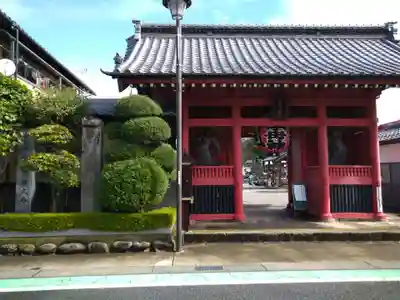 蓮久寺の山門・神門