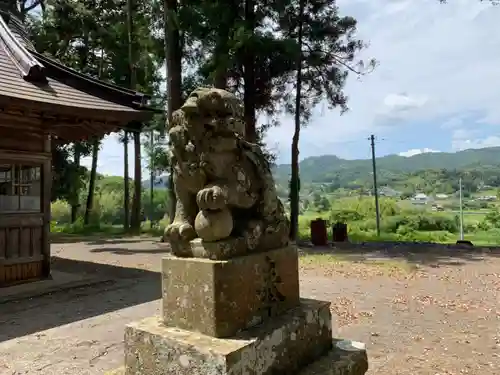 春日神社の狛犬