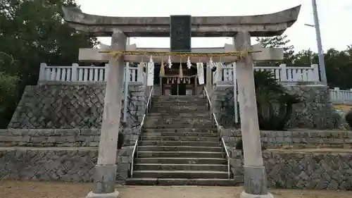 八幡神社の鳥居