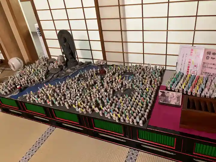 高野山寺の地蔵