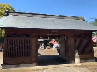 二宮赤城神社の山門・神門