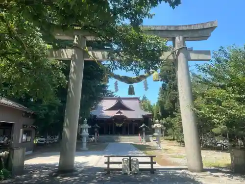 八心大市比古神社の{uncategorized: "未分類", other: "その他", undefined: "問題あり", building: "その他建物", grave: "お墓", sacred_gate: "鳥居", guardian: "狛犬", statue: "像", buddha: "仏像", history: "歴史", nature: "自然", garden: "庭園", animal: "動物", pagoda: "塔", temizu: "手水舎", mountain_gate: "山門・神門", sanctuary: "本殿・本堂", subordinate: "末社・摂社", art: "芸術", scenery: "景色", jizo: "地蔵", ema: "絵馬", goshuin: "御朱印", omikuji: "おみくじ", items: "授与品その他", amulet: "お守り", goshuincho: "御朱印帳", eats: "食事", festival: "お祭り", votive_dance: "神楽", shichigosan: "七五三参", wedding: "結婚式", experience: "体験その他", initially: "初詣", around: "周辺", anti_infection: "感染症対策"}