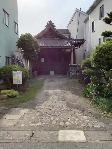 余坂弘法堂（大師堂）の本殿・本堂