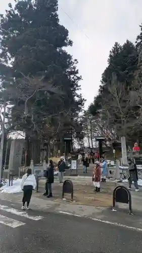 中尊寺の{uncategorized: "未分類", other: "その他", undefined: "問題あり", building: "その他建物", grave: "お墓", sacred_gate: "鳥居", guardian: "狛犬", statue: "像", buddha: "仏像", history: "歴史", nature: "自然", garden: "庭園", animal: "動物", pagoda: "塔", temizu: "手水舎", mountain_gate: "山門・神門", sanctuary: "本殿・本堂", subordinate: "末社・摂社", art: "芸術", scenery: "景色", jizo: "地蔵", ema: "絵馬", goshuin: "御朱印", omikuji: "おみくじ", items: "授与品その他", amulet: "お守り", goshuincho: "御朱印帳", eats: "食事", festival: "お祭り", votive_dance: "神楽", shichigosan: "七五三参", wedding: "結婚式", experience: "体験その他", initially: "初詣", around: "周辺", anti_infection: "感染症対策"}