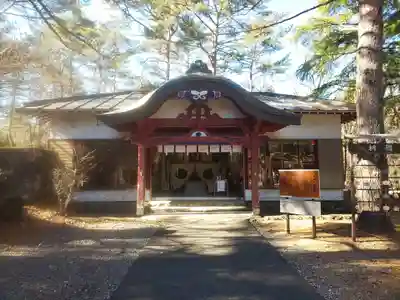 無戸室浅間神社(船津胎内神社)の本殿・本堂