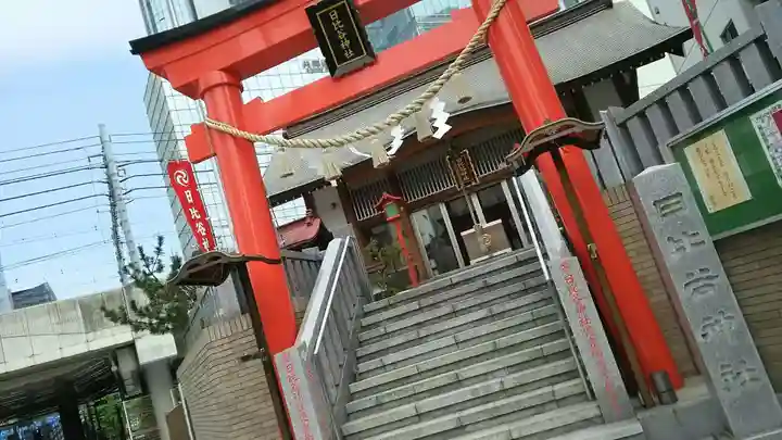日比谷神社の鳥居