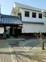 本教院の{uncategorized: "未分類", other: "その他", undefined: "問題あり", building: "その他建物", grave: "お墓", sacred_gate: "鳥居", guardian: "狛犬", statue: "像", buddha: "仏像", history: "歴史", nature: "自然", garden: "庭園", animal: "動物", pagoda: "塔", temizu: "手水舎", mountain_gate: "山門・神門", sanctuary: "本殿・本堂", subordinate: "末社・摂社", art: "芸術", scenery: "景色", jizo: "地蔵", ema: "絵馬", goshuin: "御朱印", omikuji: "おみくじ", items: "授与品その他", amulet: "お守り", goshuincho: "御朱印帳", eats: "食事", festival: "お祭り", votive_dance: "神楽", shichigosan: "七五三参", wedding: "結婚式", experience: "体験その他", initially: "初詣", around: "周辺", anti_infection: "感染症対策"}