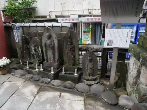 観音寺の地蔵