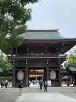 寒川神社の山門・神門
