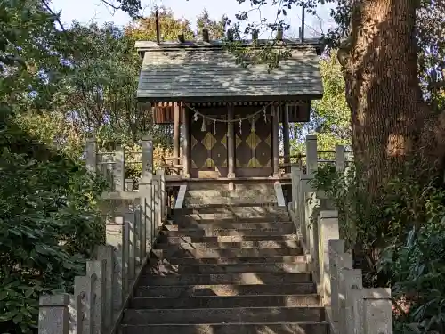 石神社の{uncategorized: "未分類", other: "その他", undefined: "問題あり", building: "その他建物", grave: "お墓", sacred_gate: "鳥居", guardian: "狛犬", statue: "像", buddha: "仏像", history: "歴史", nature: "自然", garden: "庭園", animal: "動物", pagoda: "塔", temizu: "手水舎", mountain_gate: "山門・神門", sanctuary: "本殿・本堂", subordinate: "末社・摂社", art: "芸術", scenery: "景色", jizo: "地蔵", ema: "絵馬", goshuin: "御朱印", omikuji: "おみくじ", items: "授与品その他", amulet: "お守り", goshuincho: "御朱印帳", eats: "食事", festival: "お祭り", votive_dance: "神楽", shichigosan: "七五三参", wedding: "結婚式", experience: "体験その他", initially: "初詣", around: "周辺", anti_infection: "感染症対策"}