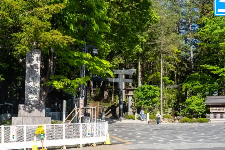 諏訪大社下社秋宮(長野県)