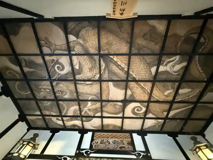 御岩神社の{uncategorized: "未分類", other: "その他", undefined: "問題あり", building: "その他建物", grave: "お墓", sacred_gate: "鳥居", guardian: "狛犬", statue: "像", buddha: "仏像", history: "歴史", nature: "自然", garden: "庭園", animal: "動物", pagoda: "塔", temizu: "手水舎", mountain_gate: "山門・神門", sanctuary: "本殿・本堂", subordinate: "末社・摂社", art: "芸術", scenery: "景色", jizo: "地蔵", ema: "絵馬", goshuin: "御朱印", omikuji: "おみくじ", items: "授与品その他", amulet: "お守り", goshuincho: "御朱印帳", eats: "食事", festival: "お祭り", votive_dance: "神楽", shichigosan: "七五三参", wedding: "結婚式", experience: "体験その他", initially: "初詣", around: "周辺", anti_infection: "感染症対策"}