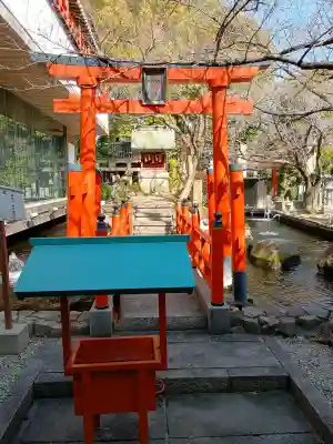 射楯兵主神社の{uncategorized: "未分類", other: "その他", undefined: "問題あり", building: "その他建物", grave: "お墓", sacred_gate: "鳥居", guardian: "狛犬", statue: "像", buddha: "仏像", history: "歴史", nature: "自然", garden: "庭園", animal: "動物", pagoda: "塔", temizu: "手水舎", mountain_gate: "山門・神門", sanctuary: "本殿・本堂", subordinate: "末社・摂社", art: "芸術", scenery: "景色", jizo: "地蔵", ema: "絵馬", goshuin: "御朱印", omikuji: "おみくじ", items: "授与品その他", amulet: "お守り", goshuincho: "御朱印帳", eats: "食事", festival: "お祭り", votive_dance: "神楽", shichigosan: "七五三参", wedding: "結婚式", experience: "体験その他", initially: "初詣", around: "周辺", anti_infection: "感染症対策"}