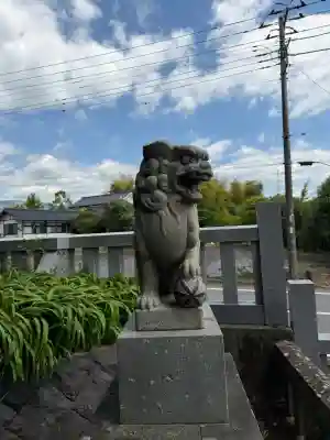 一幣司浅間神社の{uncategorized: "未分類", other: "その他", undefined: "問題あり", building: "その他建物", grave: "お墓", sacred_gate: "鳥居", guardian: "狛犬", statue: "像", buddha: "仏像", history: "歴史", nature: "自然", garden: "庭園", animal: "動物", pagoda: "塔", temizu: "手水舎", mountain_gate: "山門・神門", sanctuary: "本殿・本堂", subordinate: "末社・摂社", art: "芸術", scenery: "景色", jizo: "地蔵", ema: "絵馬", goshuin: "御朱印", omikuji: "おみくじ", items: "授与品その他", amulet: "お守り", goshuincho: "御朱印帳", eats: "食事", festival: "お祭り", votive_dance: "神楽", shichigosan: "七五三参", wedding: "結婚式", experience: "体験その他", initially: "初詣", around: "周辺", anti_infection: "感染症対策"}