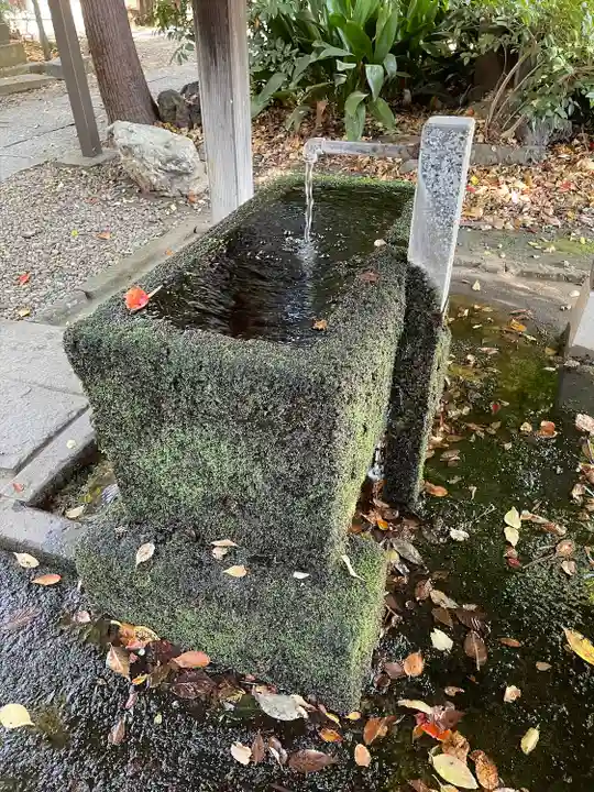 調神社の手水舎