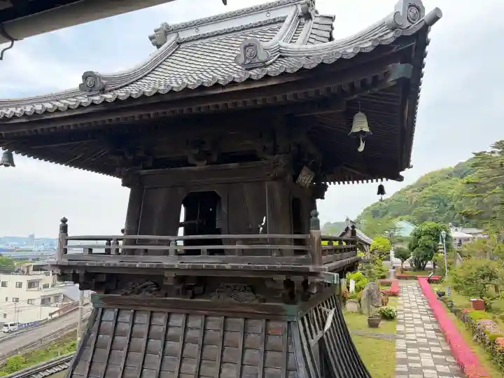 清見寺の{uncategorized: "未分類", other: "その他", undefined: "問題あり", building: "その他建物", grave: "お墓", sacred_gate: "鳥居", guardian: "狛犬", statue: "像", buddha: "仏像", history: "歴史", nature: "自然", garden: "庭園", animal: "動物", pagoda: "塔", temizu: "手水舎", mountain_gate: "山門・神門", sanctuary: "本殿・本堂", subordinate: "末社・摂社", art: "芸術", scenery: "景色", jizo: "地蔵", ema: "絵馬", goshuin: "御朱印", omikuji: "おみくじ", items: "授与品その他", amulet: "お守り", goshuincho: "御朱印帳", eats: "食事", festival: "お祭り", votive_dance: "神楽", shichigosan: "七五三参", wedding: "結婚式", experience: "体験その他", initially: "初詣", around: "周辺", anti_infection: "感染症対策"}
