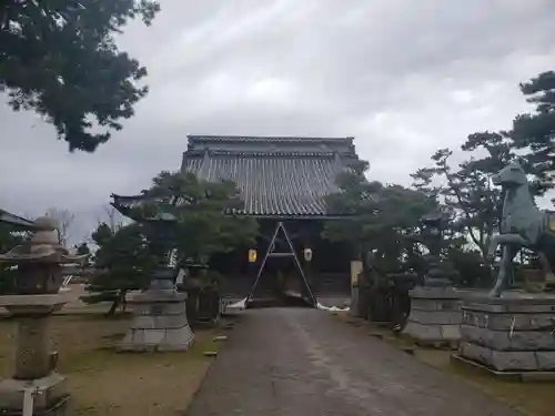  放生津八幡宮の建物その他