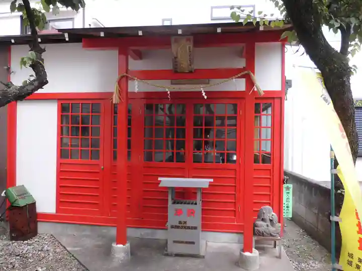 梅屋敷伏見稲荷神社(東京都)