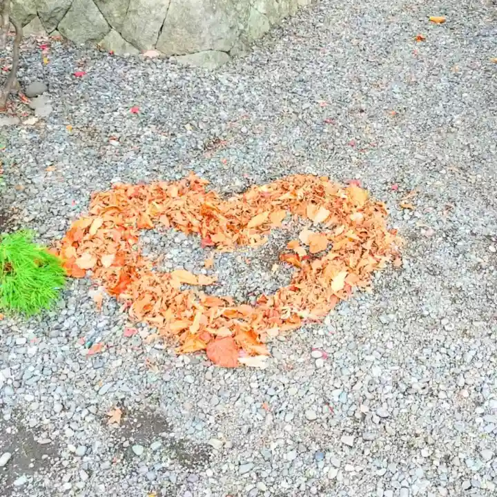 彌彦神社 (伊夜日子神社)の庭園