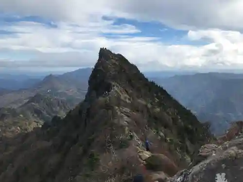 石鎚神社頂上社の景色