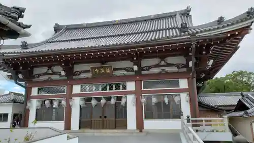 海蔵寺の本殿・本堂