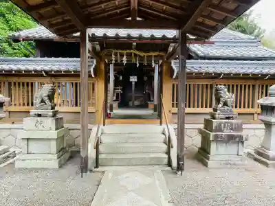 八坂神社の{uncategorized: "未分類", other: "その他", undefined: "問題あり", building: "その他建物", grave: "お墓", sacred_gate: "鳥居", guardian: "狛犬", statue: "像", buddha: "仏像", history: "歴史", nature: "自然", garden: "庭園", animal: "動物", pagoda: "塔", temizu: "手水舎", mountain_gate: "山門・神門", sanctuary: "本殿・本堂", subordinate: "末社・摂社", art: "芸術", scenery: "景色", jizo: "地蔵", ema: "絵馬", goshuin: "御朱印", omikuji: "おみくじ", items: "授与品その他", amulet: "お守り", goshuincho: "御朱印帳", eats: "食事", festival: "お祭り", votive_dance: "神楽", shichigosan: "七五三参", wedding: "結婚式", experience: "体験その他", initially: "初詣", around: "周辺", anti_infection: "感染症対策"}